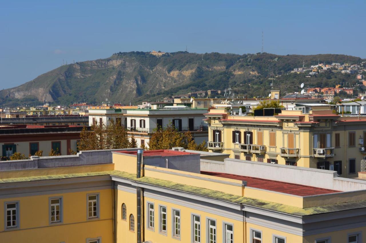 Rosso Di Sera Napoli Eksteriør bilde